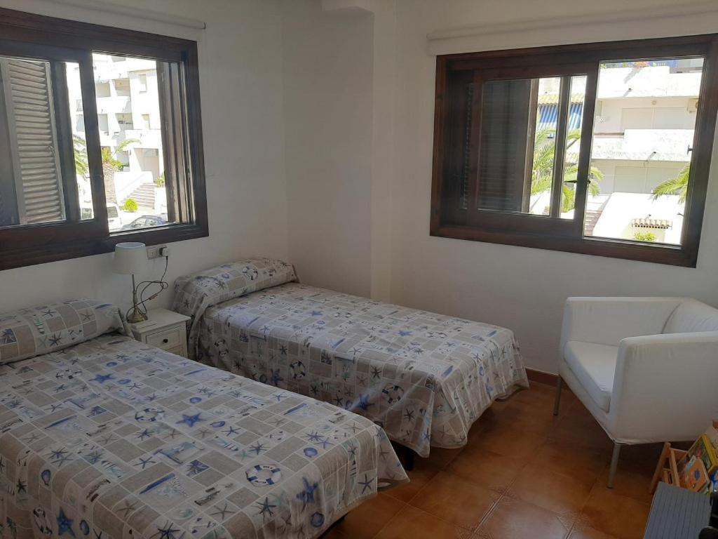 Apartamentos Turisticos Puerto Tomas Maestre Ла Манга Дел Мар Менор Екстериор снимка