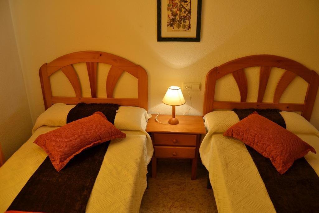 Apartamentos Turisticos Puerto Tomas Maestre Ла Манга Дел Мар Менор Екстериор снимка