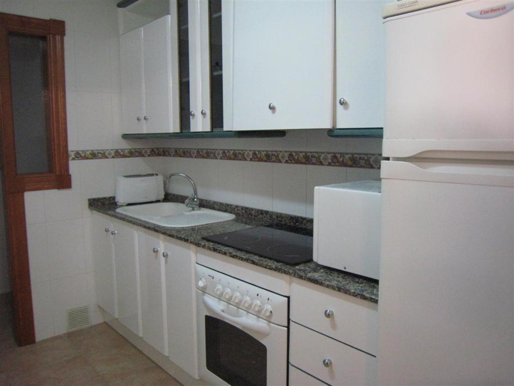 Apartamentos Turisticos Puerto Tomas Maestre Ла Манга Дел Мар Менор Екстериор снимка