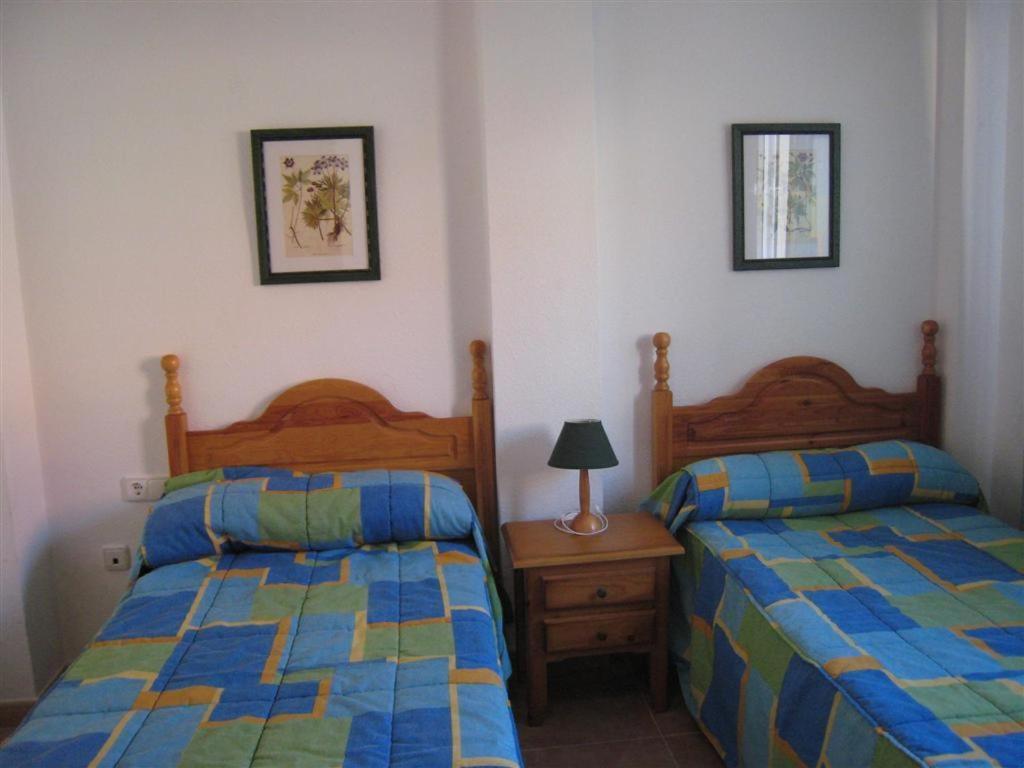 Apartamentos Turisticos Puerto Tomas Maestre Ла Манга Дел Мар Менор Екстериор снимка
