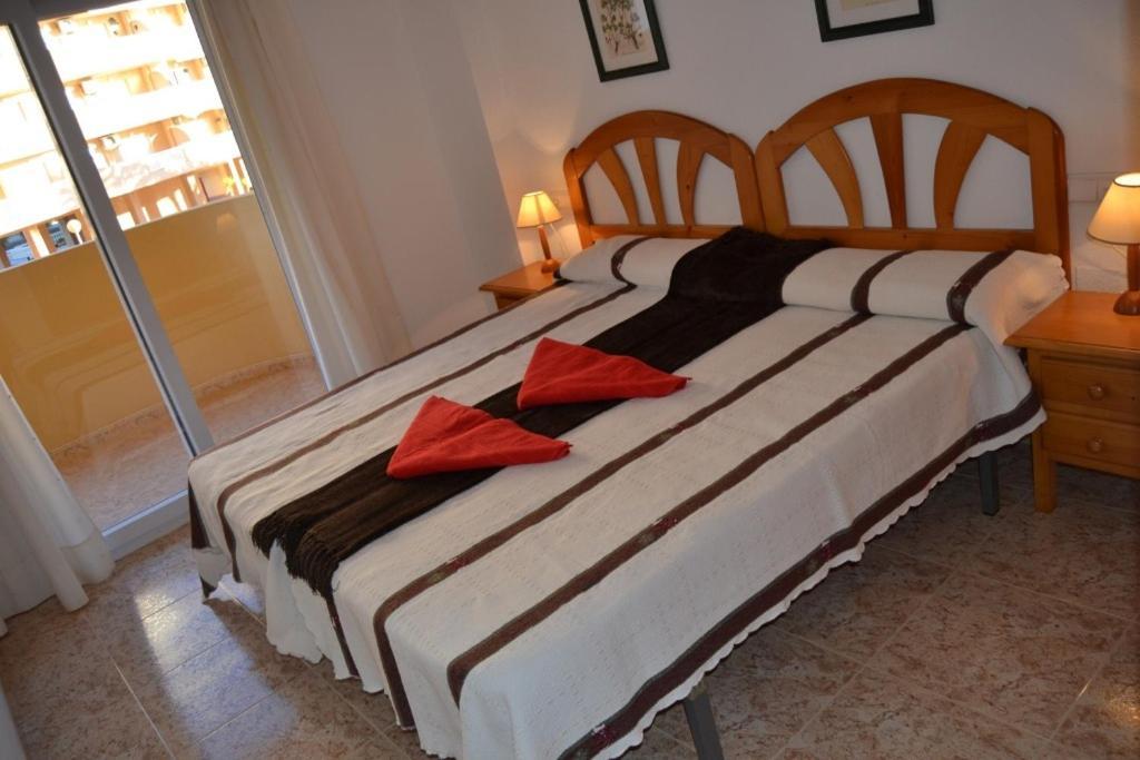 Apartamentos Turisticos Puerto Tomas Maestre Ла Манга Дел Мар Менор Стая снимка