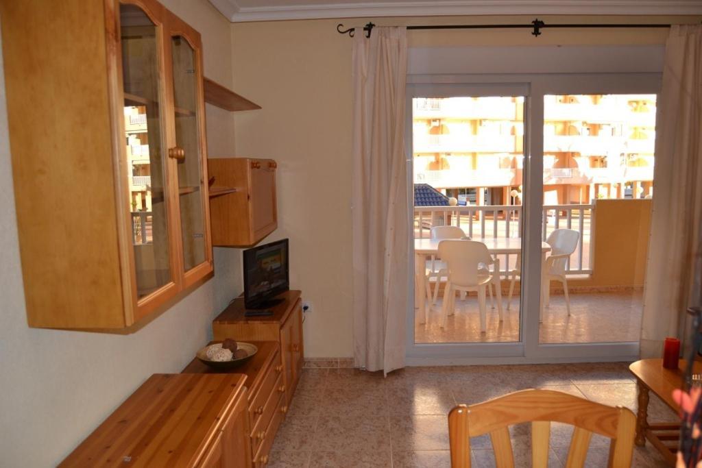 Apartamentos Turisticos Puerto Tomas Maestre Ла Манга Дел Мар Менор Стая снимка