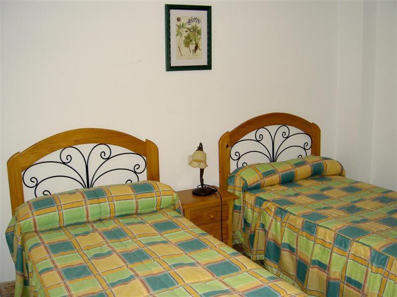 Apartamentos Turisticos Puerto Tomas Maestre Ла Манга Дел Мар Менор Екстериор снимка